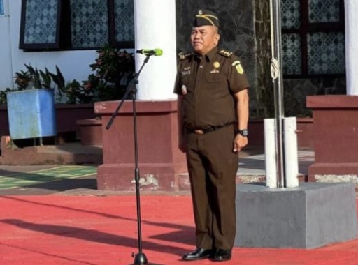 Pimpin Apel Perdana 2025, Plt Kajari SBB Bambang Heripurwanto Ajak Jajaran Kompak