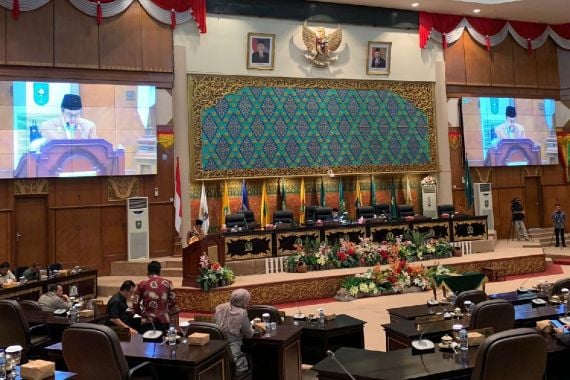DPRD Riau Umumkan Pengunduran Diri Syamsuar Sebagai Gubernur Riau