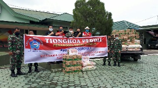 PSMTI Inhu Serahkan Donasi Ratusan Sembako & Masker ke Kodim 0302 