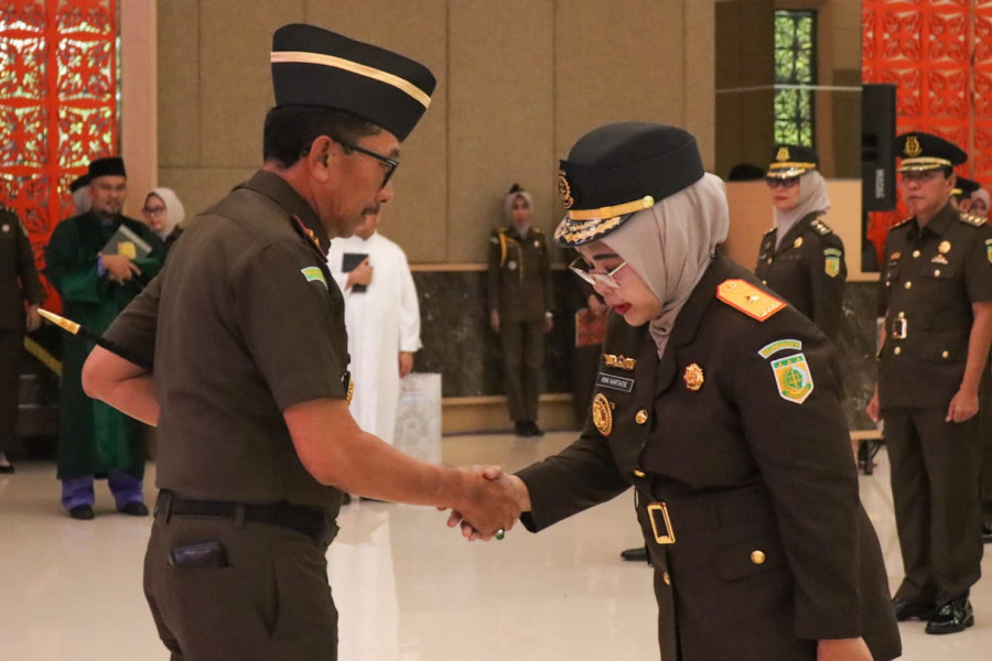 Kajati Riau Lantik Sejumlah Pejabat di Lingkungan Kejaksaan, Akmal Abbas: Jabatan Adalah Amanah