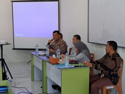 Kapolsek Rambah Samo Bersama Rektor Universitas Rokania Gelar Cooling System Pasca Pilkada Damai 2024