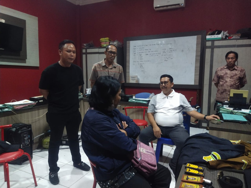 Diimingi Jadi Pegawai Korban Setor Uang, Oknum Jaksa Ditangkap