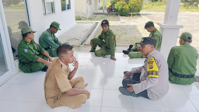 Polsek Kunto Darussalam Ajak Masyarakat Desa Pasir Indah Sukseskan Pilkada 2024