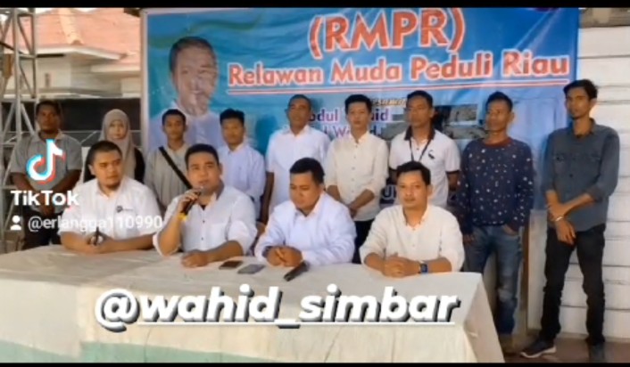 Bacagub PKB  Riau Terkejut Dikirimi Video Relawan, Dikira Video Apaan Habis Ditonton Ternyata Dukungan