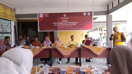 Camat Sentra Buka Bimtek PPS, Jon Hendri: Ikuti Aturan, Insyaallah Pemilu 2024 akan Sukses 