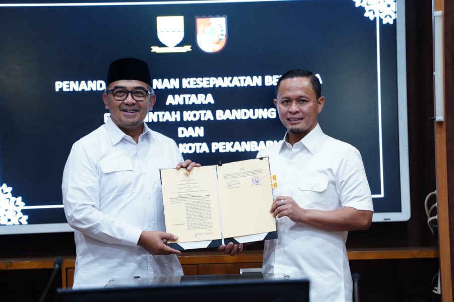Sasar Berbagai Sektor, Pemko Pekanbaru-Pemkot Bandung Teken MoU