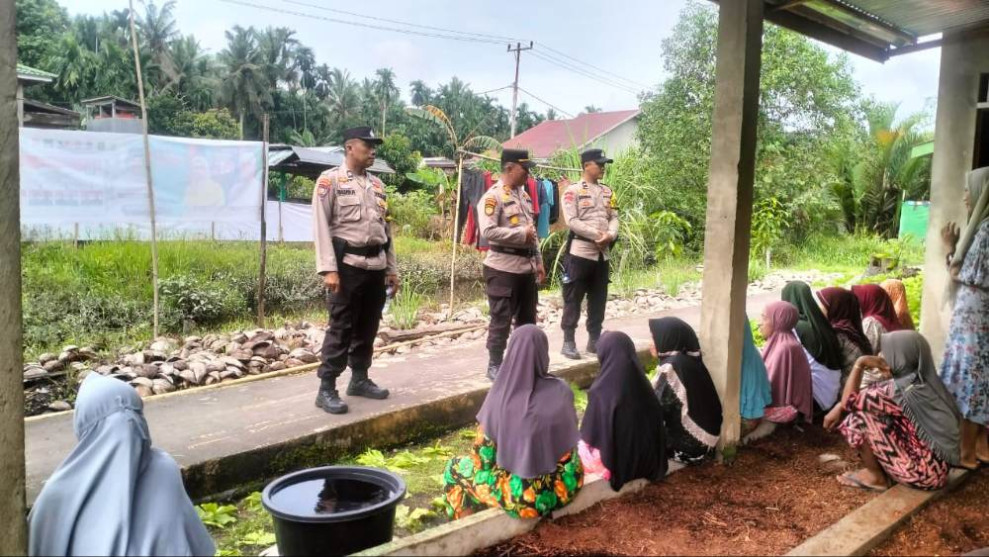 Jumpai Ibu-ibu, Ini Pesan Polsek Tempuling Demi Wujudkan Pilkada Damai 2024
