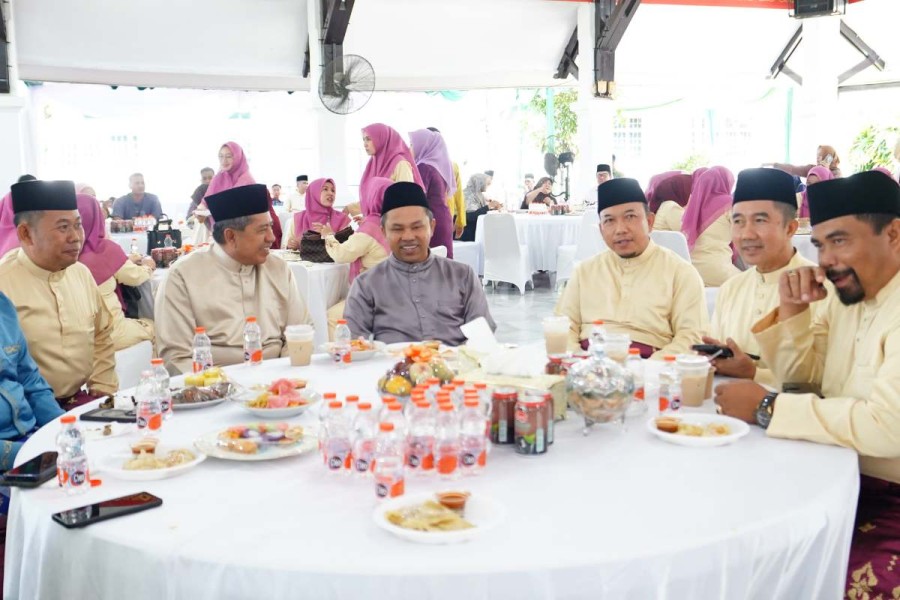 Bupati Siak Alfedri Hadiri Open House Pemerintah Provinsi Riau