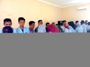 Camat Sentajo Raya Lepas Keberangkatan 139 Mahasiswa Kukerta UR