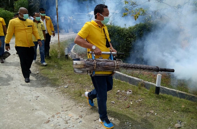 DPD II Partai Golkar Siak Bakti Sosial Ke Kampung Berumbung Baru