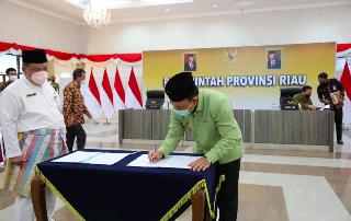 Wabup Rapat dengan Kemenko Perjuangkan Hak Masyarakat Kandis & Minas