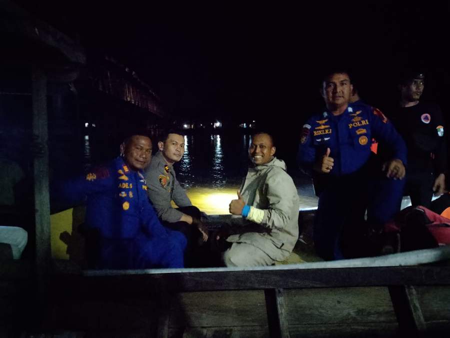 Kecelakaan Maut di Jembatan Langgam Pelalawan: 1 Orang Tewas, 1 Lainnya Terpental ke Sungai