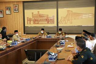 Mencari Benang Merah, Pemkab Siak & LAMR Kabupaten Siak Lakukan Pertemuaan