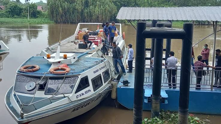 Antisipasi Lonjakan Mudik Lebaran, Dishub Pekanbaru Operasikan 3 Kapal di Sungai Duku