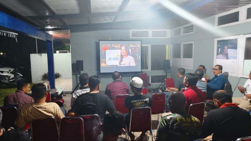 Polsek Pasir Penyu: Kompak Dalam Sinergi, Sepak Bola Jadi Perekat