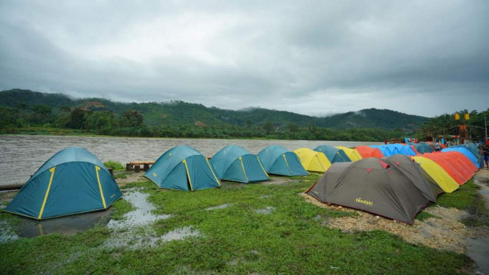 Cuaca Ekstrem, Kadispar Riau Minta Pengelola Wisata di Riau Tingkatkan Kewaspadaan