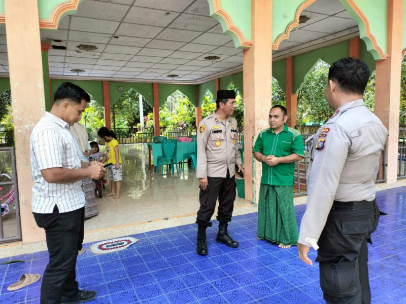 Kapolsek Tualang Sambangi Ponpes Minta Ciptakan Pilkada Damai 2024