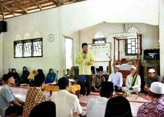 Wabup Inhil Hadiri Isra Miraj di Kecamatan Enok