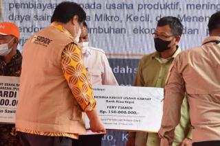 Bank Riau Kepri Targetkan Penyaluran KUR Rp1 Triliun di 2022 & Dukung Program Peremajaan Sawit Rakyat