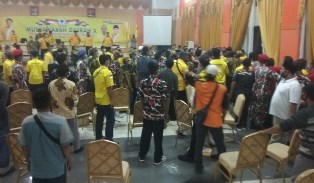 Musda Golkar Inhu Ricuh, Yopi Arianto Sesalkan Wakil Ketua Tinggalkan Arena Sidang, Ini Kata Yasmin