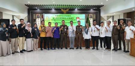 Bersinergi! Kejari, KPU, dan Bawaslu Kota Pekanbaru Bahas Tindak Pidana Pemilu