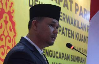 Tidak Ngantor, Ketua DPRD Kuansing Resmi Surati Ketua DPP Lima Partai Koalisi 'Sanjay'