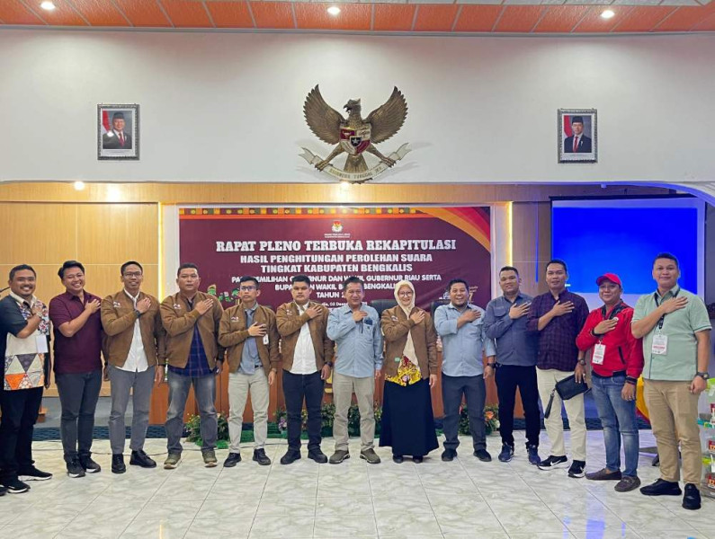 KPU Bengkalis Rampungkan Pleno Rekapitulasi Hasil Pilkada Serentak, Paslon Bermarwah Unggul