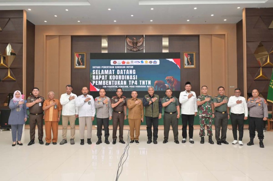 Forkopimda Riau Bentuk Satgas TP4 Selamatkan Kawasan TNTN Riau