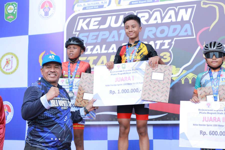 Buka Kejuaraan Sepatu Roda Piala Bupati Siak 2023, Bupati Alfedri: Anak-Anak Siak Cinta Olahraga Sepatu Roda