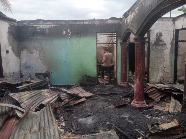 Lebaran Ke Rumah Saudara, Rumah Milik Pensiunan Polri di Pekanbaru Terbakar
