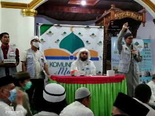 Syech Muhammad Ali Jaber 'Guncang' Masjid Raya Sentajo