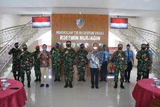 Kembali Gagalkan Narkoba, Danlanud Rsn Beri Penghargaan