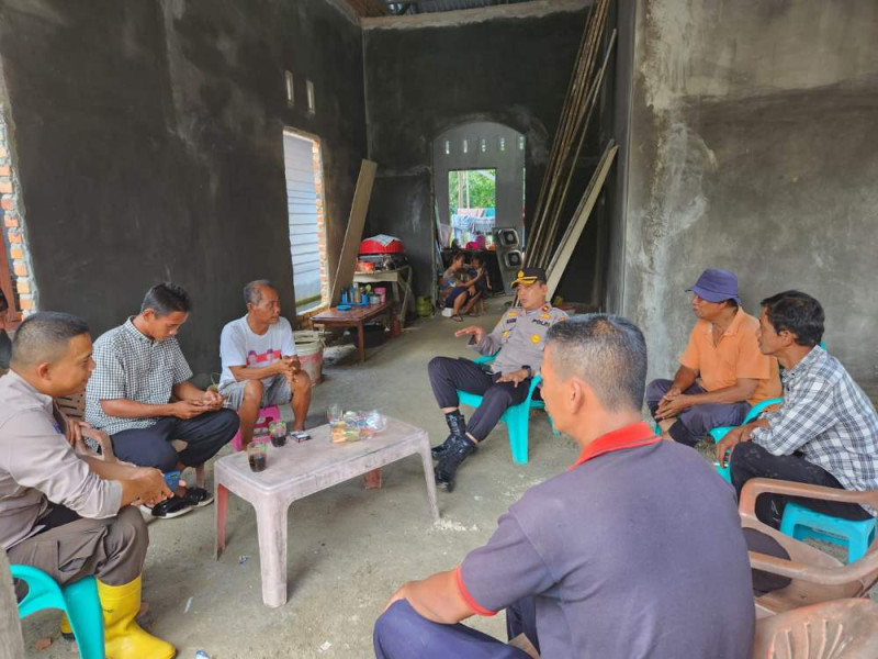 Polsek Siak Sampaikan Pesan Pilkada Damai di Kampung Merempan Hulu