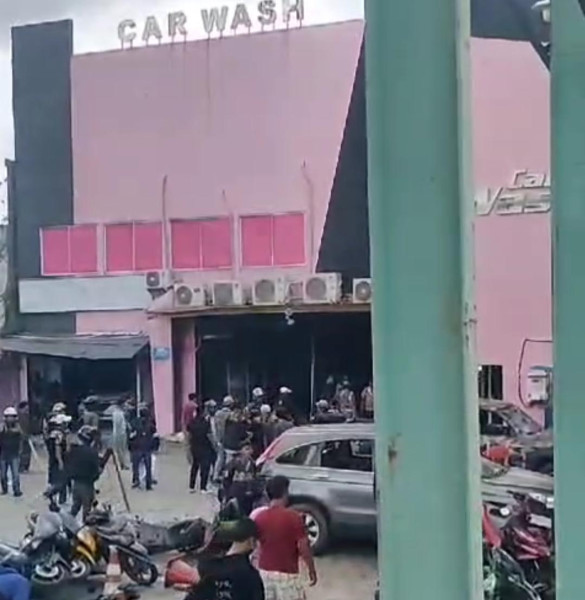 Ormas Ngamuk Serang King Zone Car Wash Jalan Nangka Pekanbaru