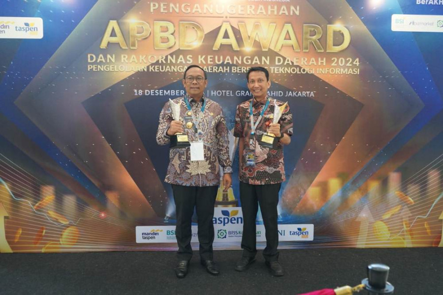 Pemprov Riau Sabet Dua Penghargaan Pada APBD Award 2024, Ini Kategorinya
