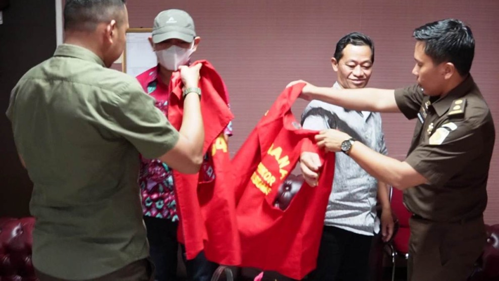 Kejati Sumsel Tahan Dua Tersangka Obstruction Of Justice Kasus PMD Musi Banyuasin