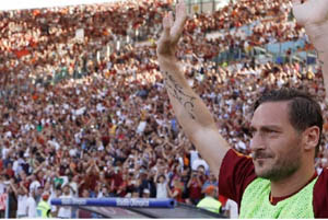  Perpisahan Totti, Stadion Roma Banjir Air Mata