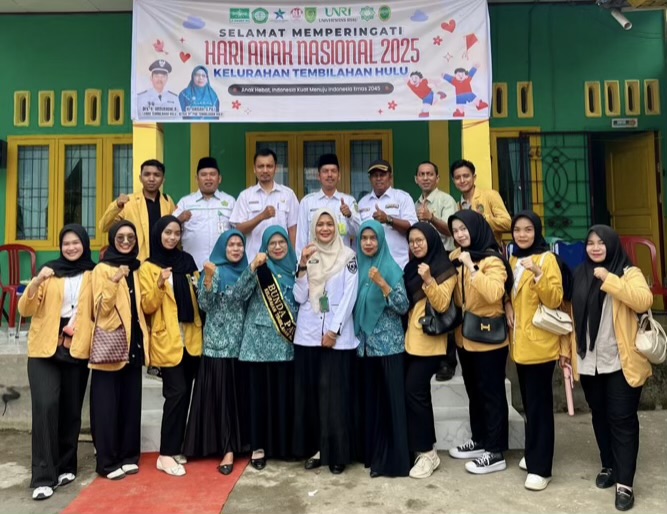 KKN Tematik Unisi Tembilahan Hulu Dorong Perkemabangan Ekonomi Masyarakat Melalui Dunia Digital