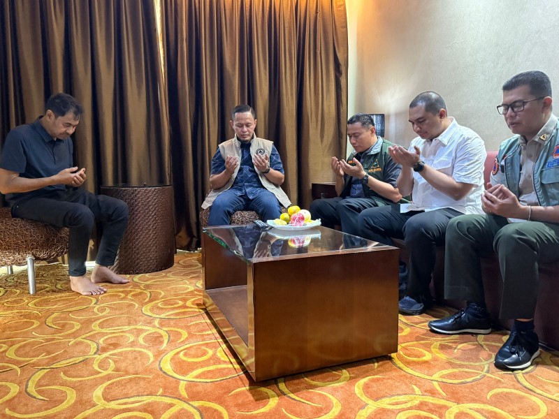 Pemko Pekanbaru Bantu Korban Bencana Aceh Rp1,5 Miliar, Mualem: Semoga Allah Membalas Kebaikan Pak Wali dan Masyarakat