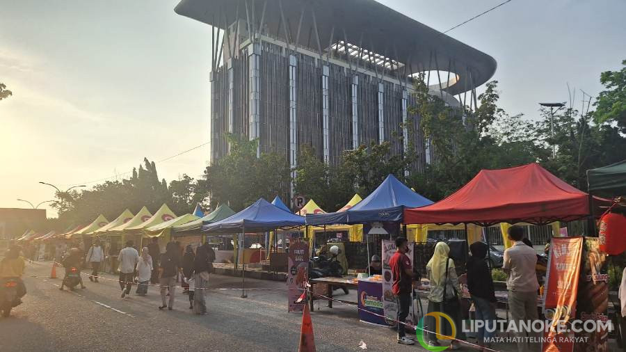 Berburu Takjil di Festival Ramadhan Street Food dan Gold Bazaar Pekanbaru