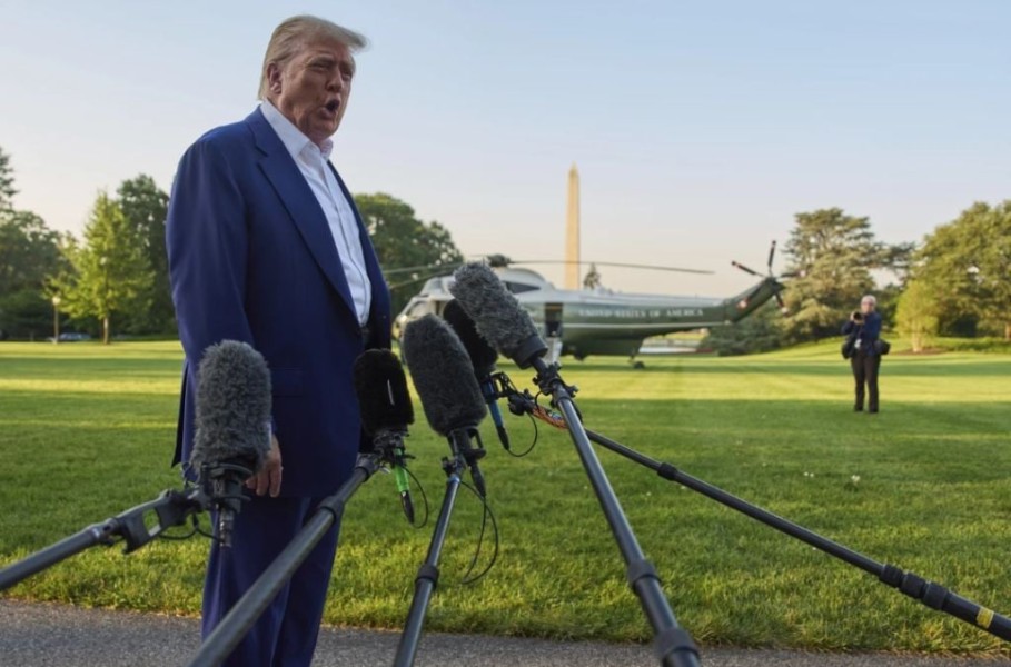 Berlaku 1 Agustus, Trump Kenakan Tarif Masuk Produk Indonesia 32 Persen