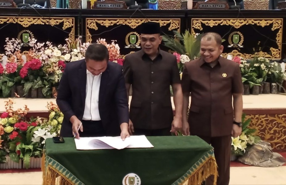 KUA-PPAS APBD-P Riau 2025 Resmi Disepakati, Segini Angkanya