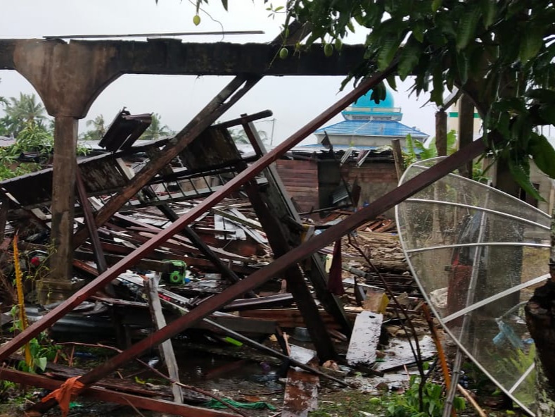 Selain Merusak Rumah, Angin Puting Beliung di Desa Sanglar Sebabkan Korban Jiwa