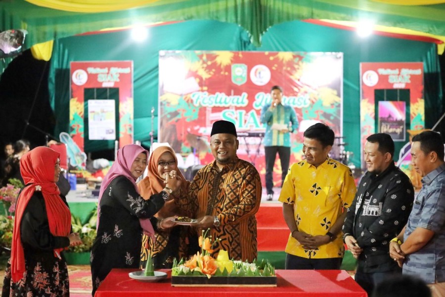 Pemkab Siak Komitmen Tingkatkan Literasi Masyarakat