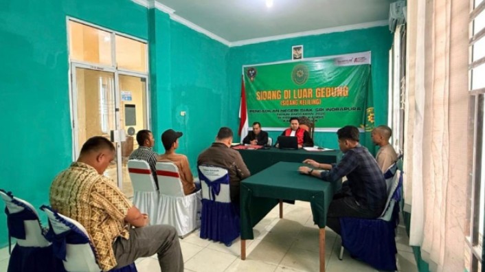 Upaya Mendekatkan Pelayanan Kepada Masyarakat, PN Siak Gelar Sidang Keliling