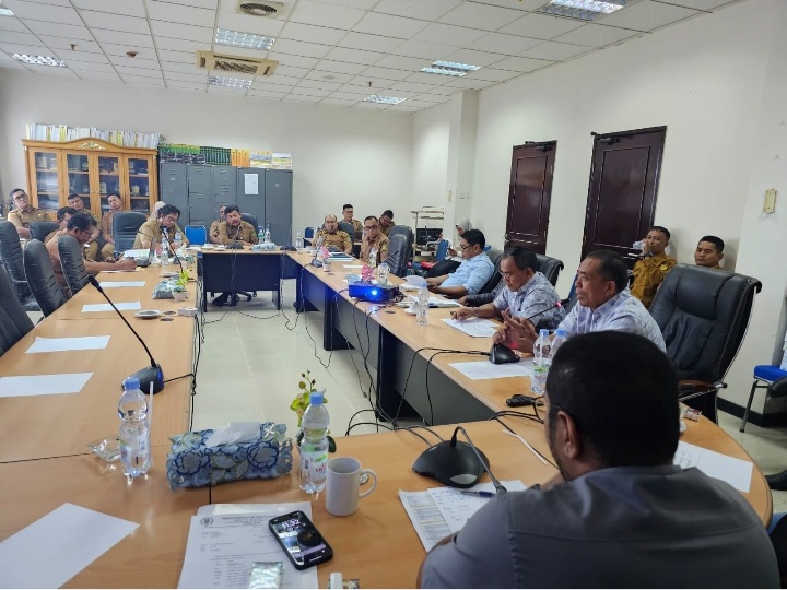 DPRD Inhil Minta Pekerjaan Jalan Soebrantas Diselesaikan Hingga Bahu Jalan