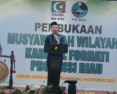 Wakili Alumni HMI, Ini Pesan Kajati Riau Supardi di Pembukaan Muswil KAHMI