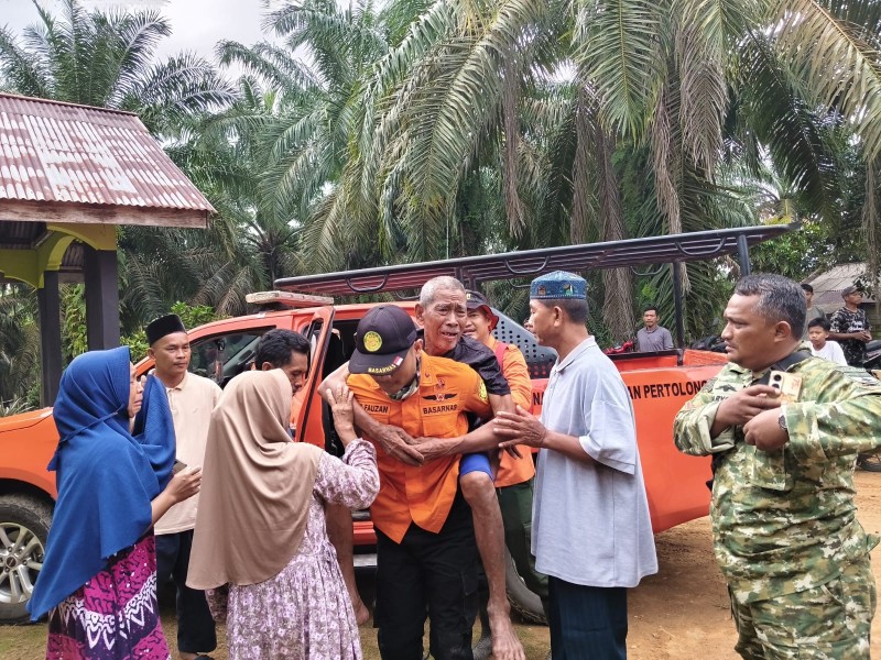 Kakek di Rohul Hilang di Kebun Sawit Berhasil Ditemukan, Begini Kondisinya