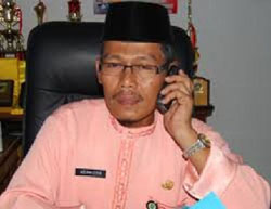 Penerimaan Retribusi Daerah DPMPSP Bengkalis Lampaui Target