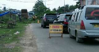 Proyek Preservasi Jalan Dilanjutkan, Sekda Inhil Minta Rekanan Perhatikan Kualitas Pekerjaan
